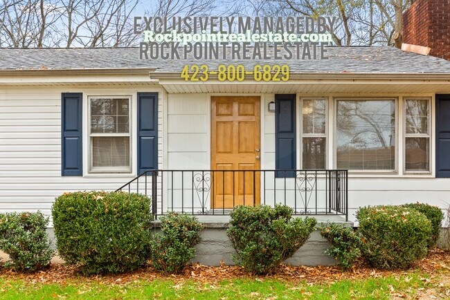 Building Photo - 5508 Woodlawn Dr