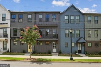 Building Photo - 138 Chestnut Cir