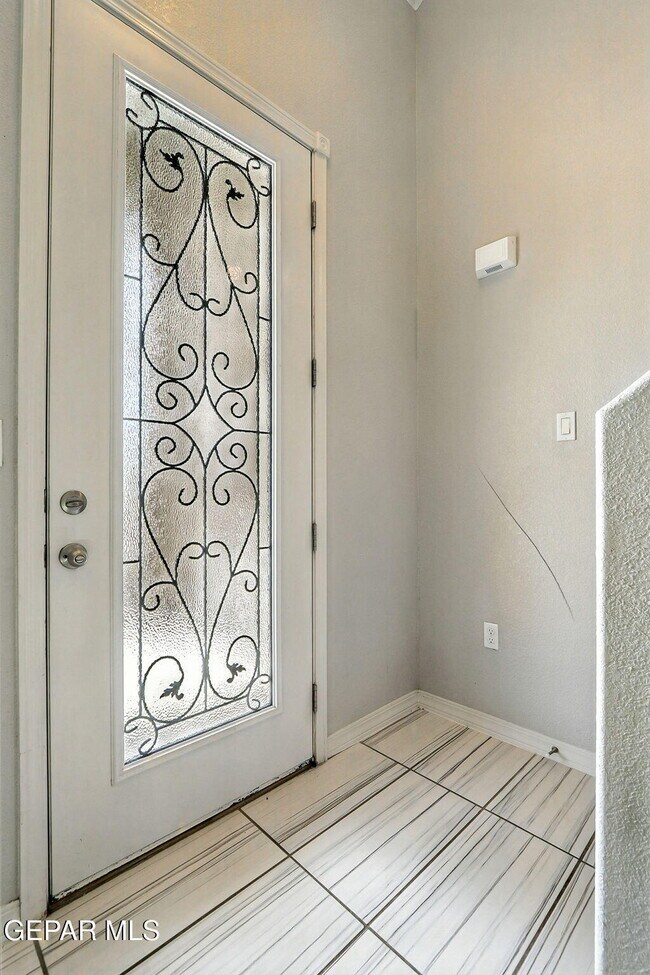 Foto del edificio - 3620 Essence St