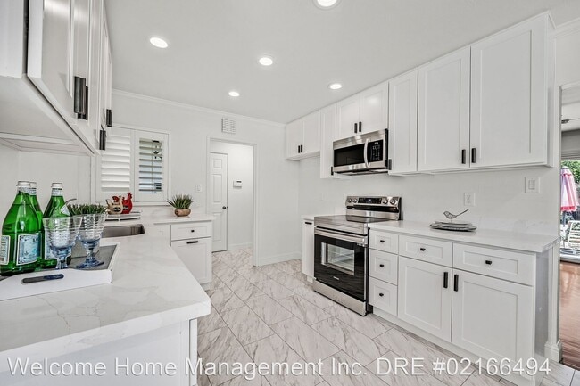Building Photo - 4 br, 2 bath House - 37036 San Antonio St.