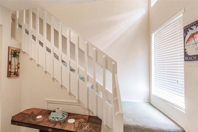 Building Photo - 1207 E Peppertree Dr