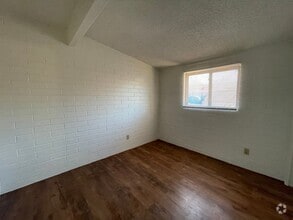 Building Photo - 4206 E Los Robles St