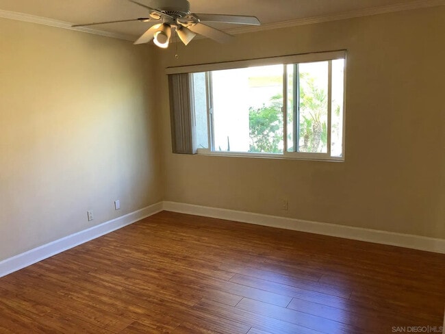 Building Photo - Light-Filled 1BR Retreat with Utilities Included in Prime La Jolla Locale
