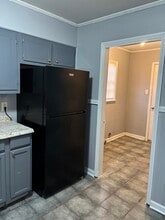 Building Photo - 703 Cecelia Ave