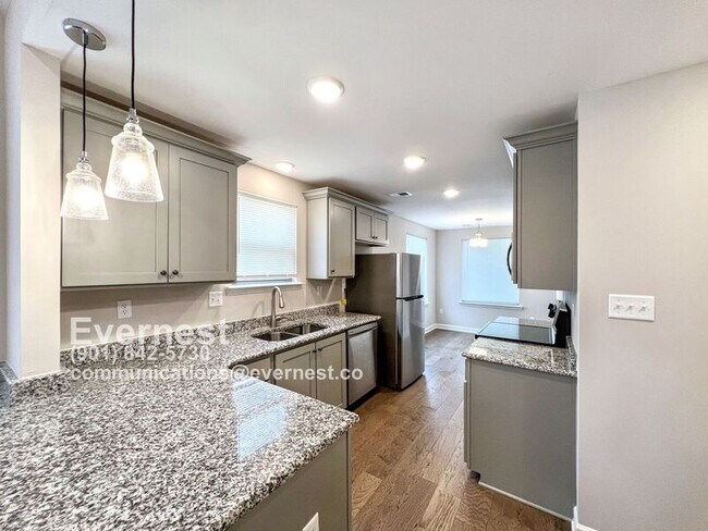 Building Photo - 9782 Reunion Ct