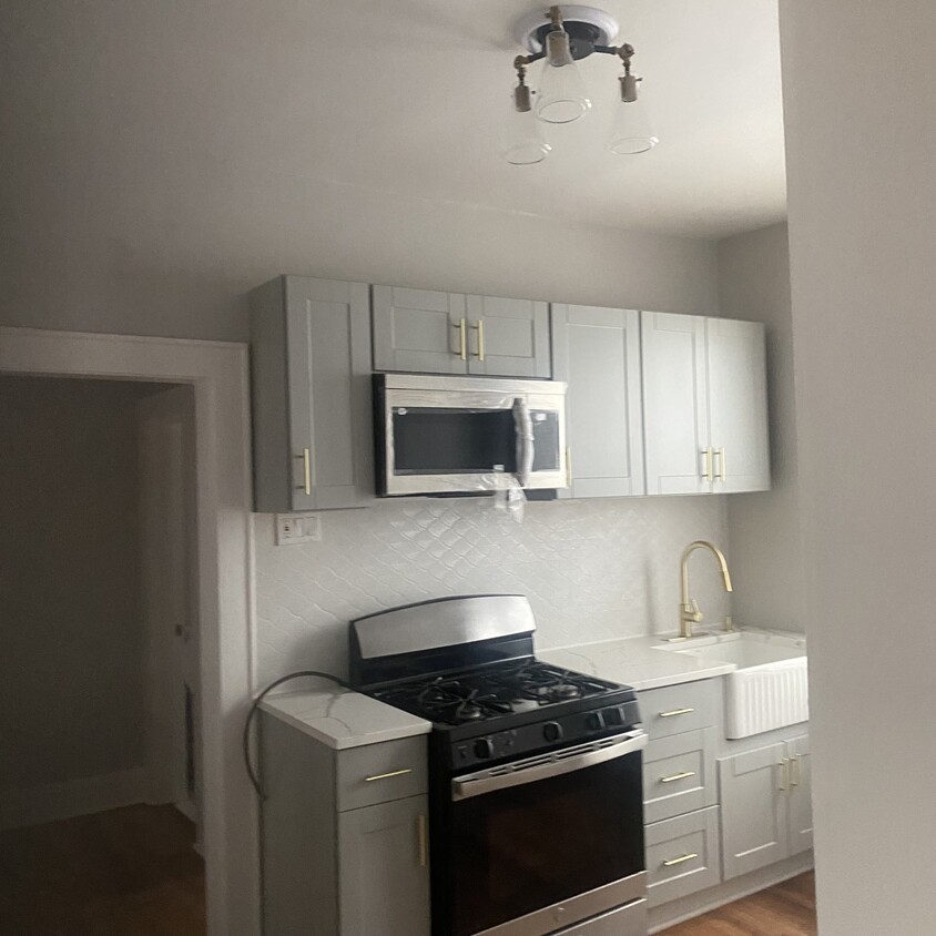 The Kitchen - 297 Kerrigan Blvd