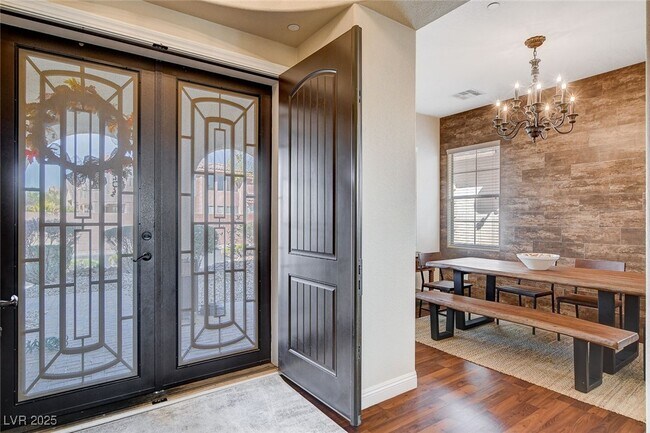 Foto del edificio - 9592 Staff Ln