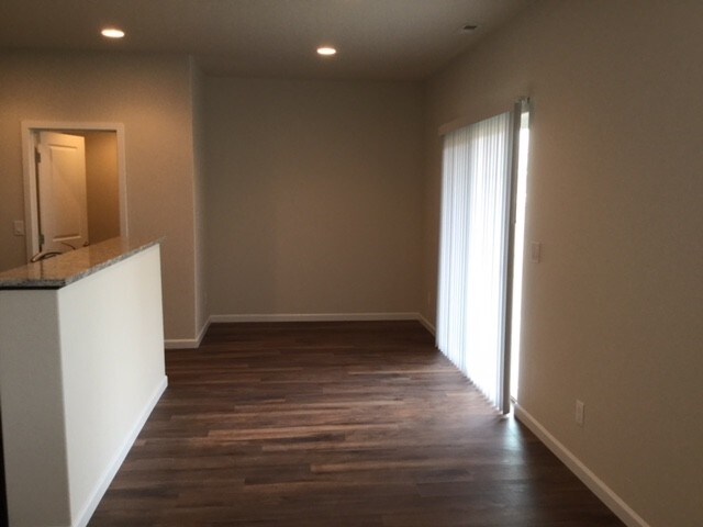 Foto del edificio - 2783 Moore St