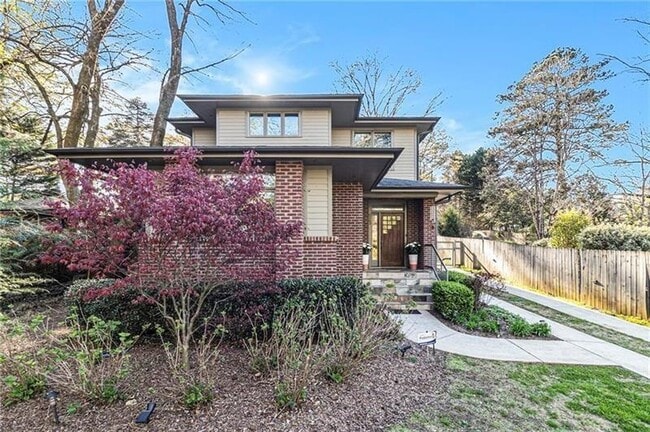 Foto del edificio - 623 Ansley St
