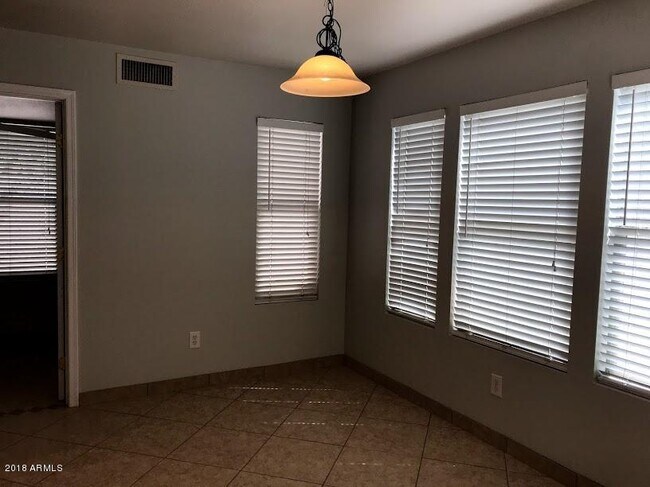 Building Photo - 3463 E Wyatt Way