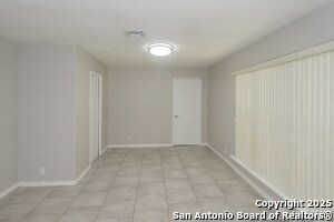 Foto del edificio - 7103 Forest Mont St