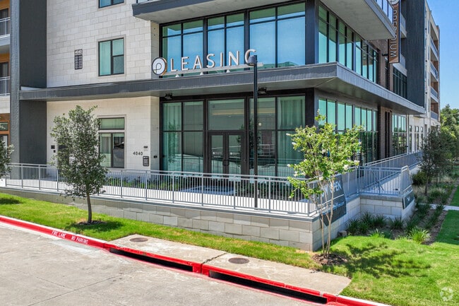 Entrada - Presidium Valley View