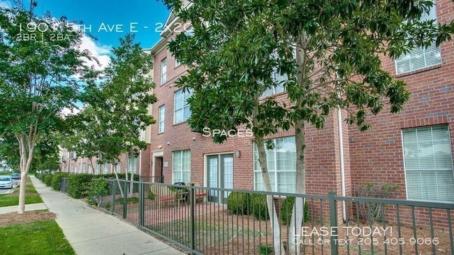Foto del edificio - 1901 5th Ave E