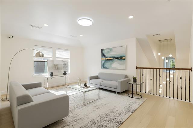 Foto del edificio - 411 Overton Ave