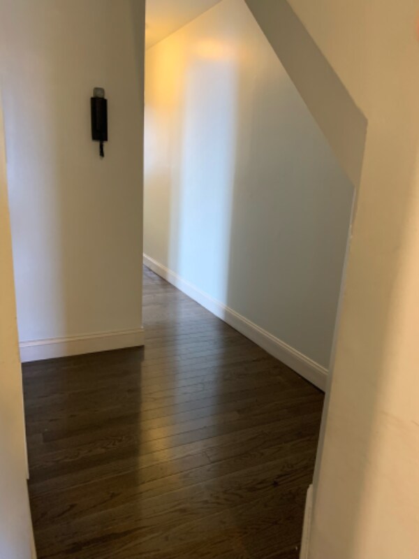 Foto del edificio - 1637 N 33rd St