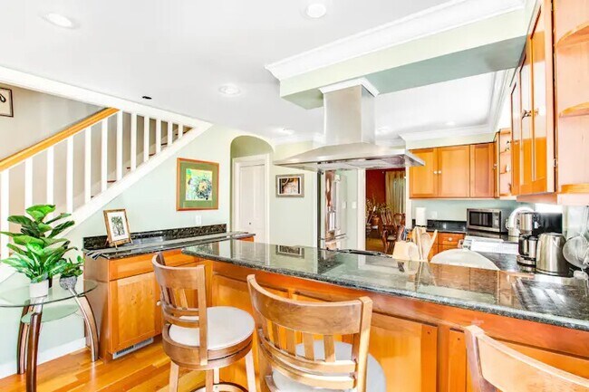 Foto del edificio - 6725 22nd Ave NW