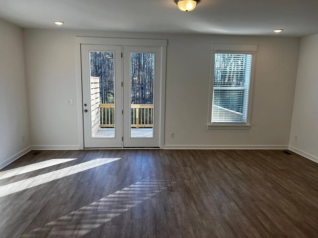Building Photo - 2073 Eva Pearl Dr