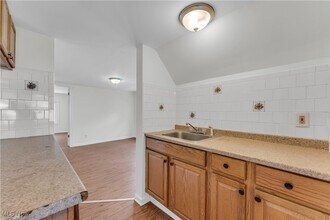 Building Photo - 3571 W 69th St