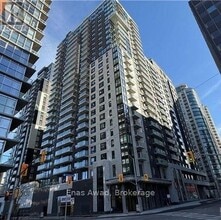 Building Photo - 180 George St