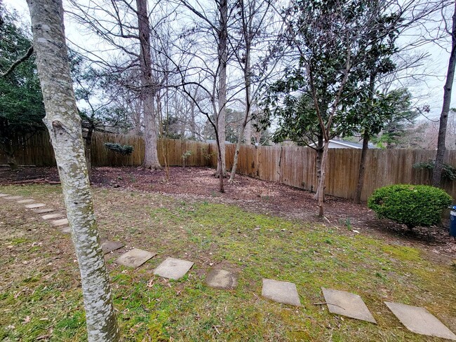 Building Photo - For Rent: Charming 2-Bedroom Brick Home in...