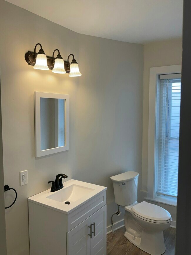 Photo - 57 S 6th St Apartment