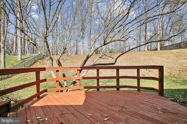 Building Photo - 6604 Tina Ln