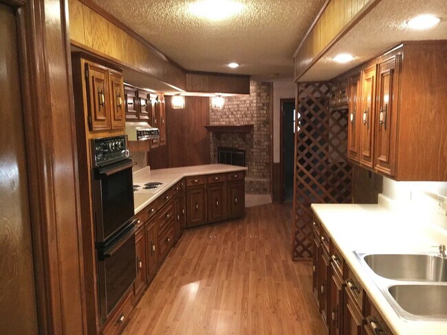 Foto del edificio - 3906 Double Oak Ln