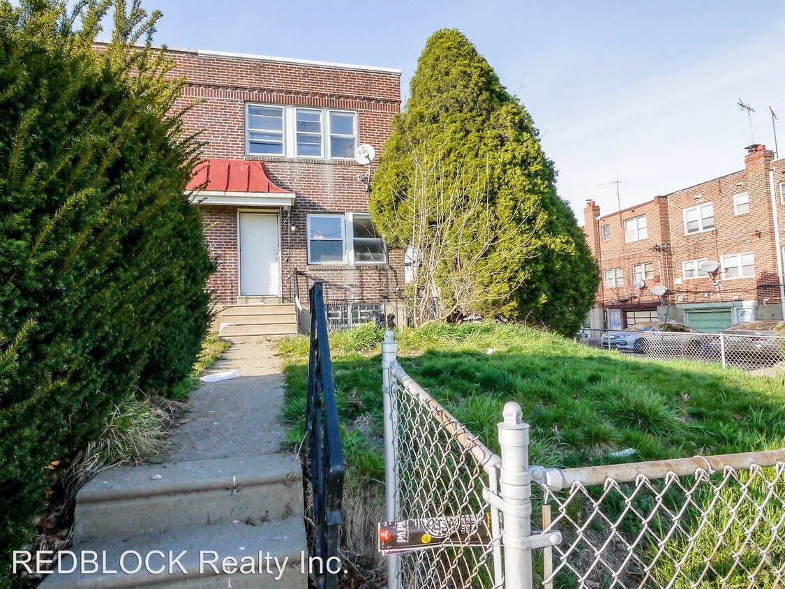 Primary Photo - 181 W 65th Ave