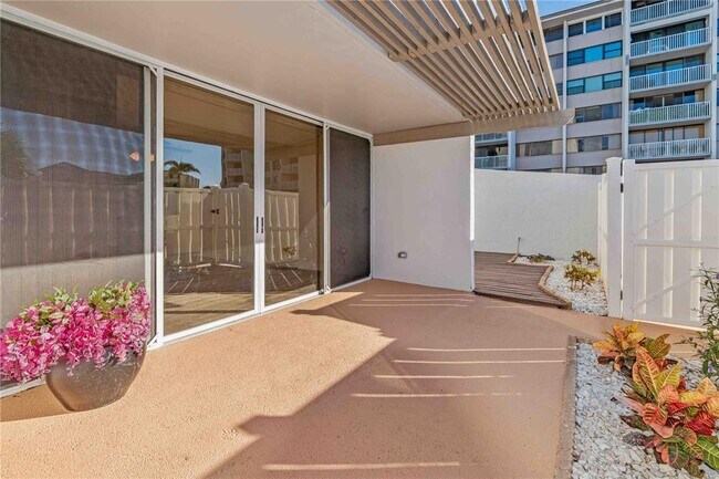 Foto del edificio - 500 Treasure Island Causeway