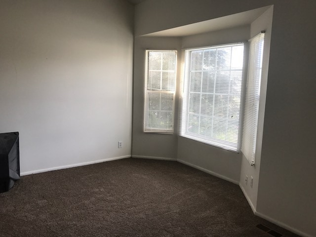 Building Photo - Spacious West Jordan Home w 2 car attached...