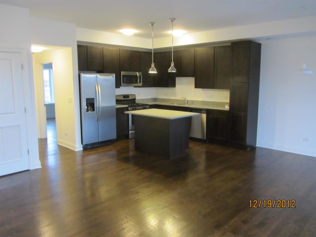 Foto del edificio - 3231 S Halsted St