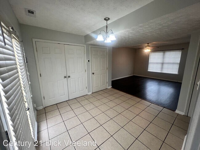 Foto del edificio - 3 br, 2 bath House - 4904 Applegrove Lane