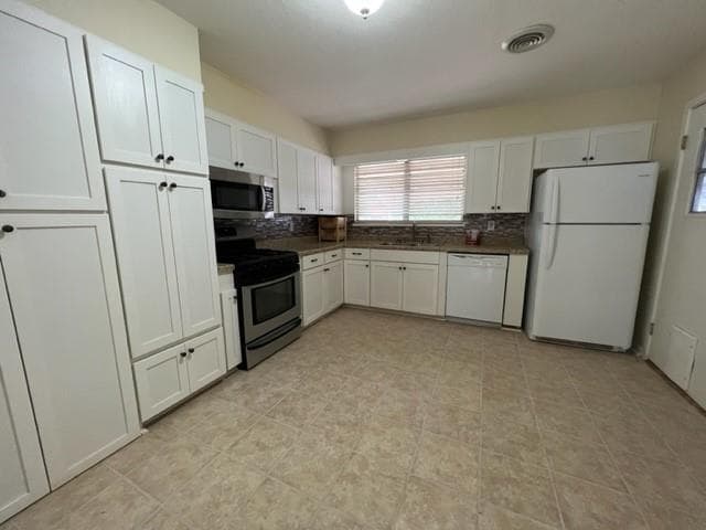 Foto del edificio - 2610 Woodard St