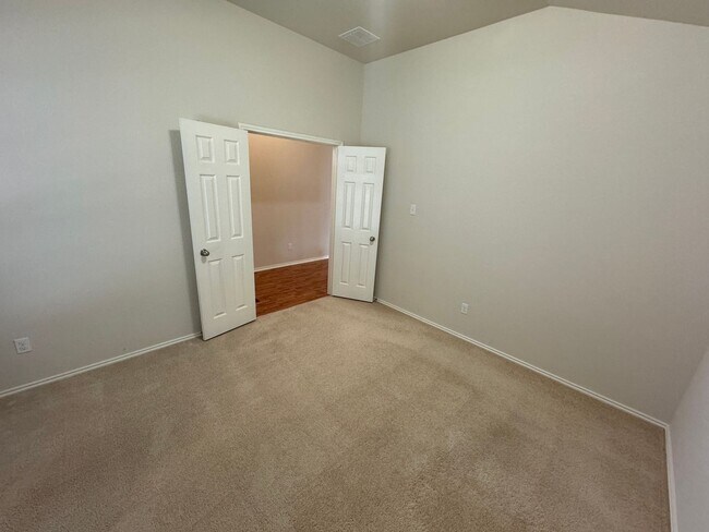 Foto del edificio - South Austin: 3BD 2BA House for Rent: Olym...