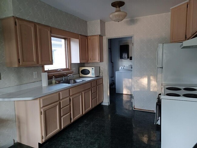 Foto del edificio - 7259 N Vernon St