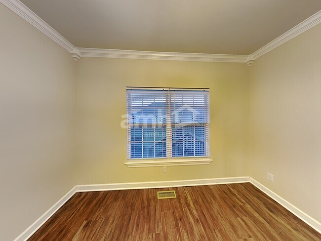 Foto del edificio - 1707 Arrowhead Dr