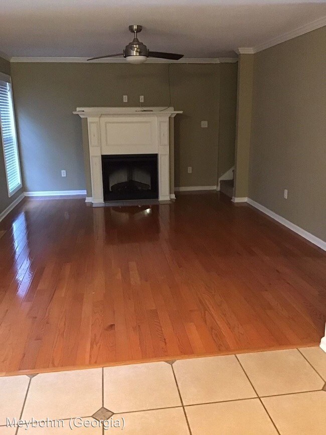 Building Photo - 3939 High Chaparral Dr