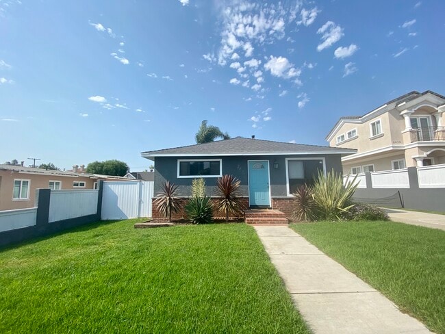 House - 2411 Gates Ave