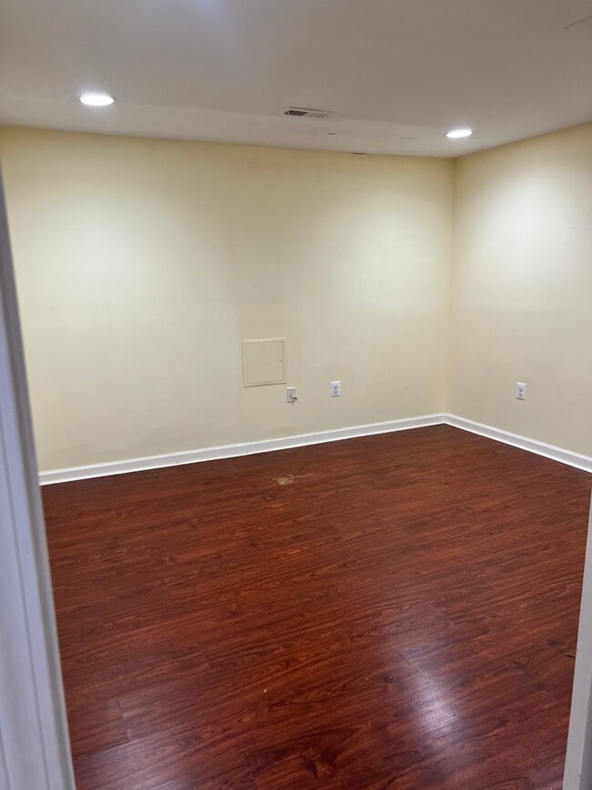 Building Photo - 16718 Tintagel Ct