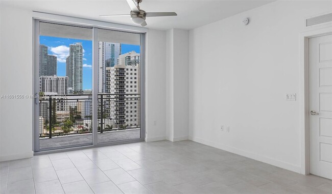 Building Photo - 2150 N Bayshore Drive Unit 905