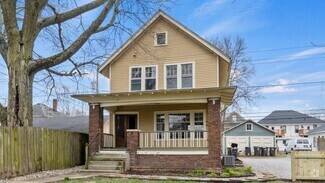 Building Photo - 1213 W Jefferson Blvd