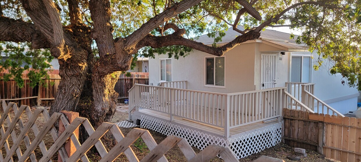 Front of house - 9101 Valencia St