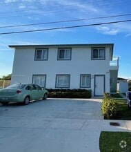 Building Photo - 2121 NW 72nd St