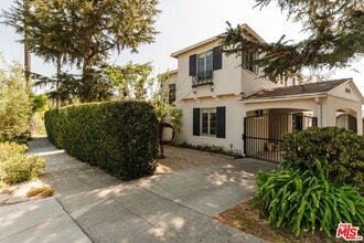 Building Photo - 3008 Motor Ave