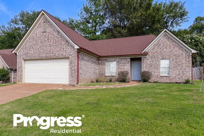Building Photo - 185 Village Dr