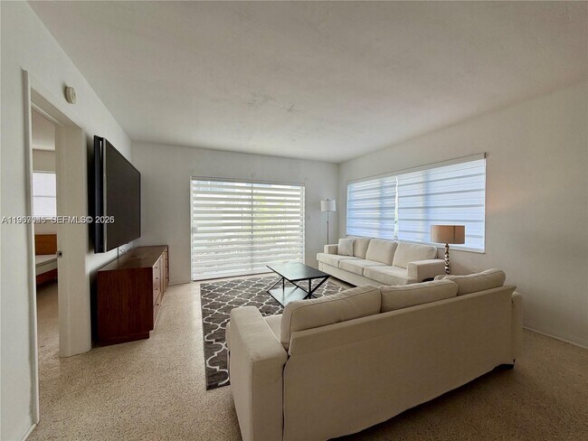 Foto del edificio - 1135 101st St