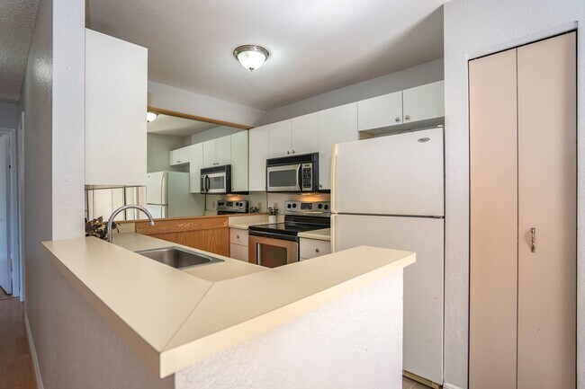 Foto del edificio - Remodeled 2 Bed / 1.5 Bath at Kihei Villag...