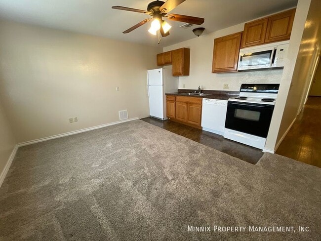 Foto del edificio - 1400 5th Ave