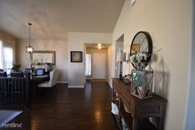 Building Photo - 5 br, 4 bath House - 3449 Wind Waker Way