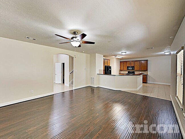 Building Photo - 12043 Belle Ct